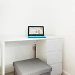 Casa de Férias Spacious Group House For Medical Staff, Contractors & Families - Ensuites, Parking & Netflix By Dreamypads Bristol