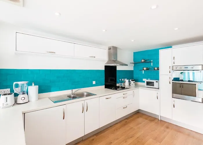 Hébergement de vacances Spacious Group House For Medical Staff, Contractors & Families - Ensuites, Parking & Netflix By Dreamypads